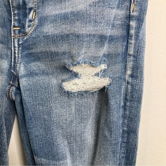 AMERICAN EAGLE Sz 6 Distressed Highest Rise Jeggings Light Wash NWT - Picture 2 of 15